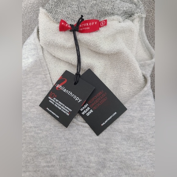 NWT n:Philanthropy Women's gray mock neck sweatshirt - Picture 3 of 3